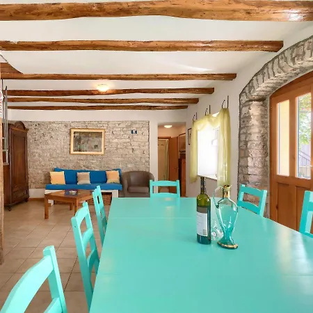 Сasa de vacaciones Danijela - Roj406 By Interhome *